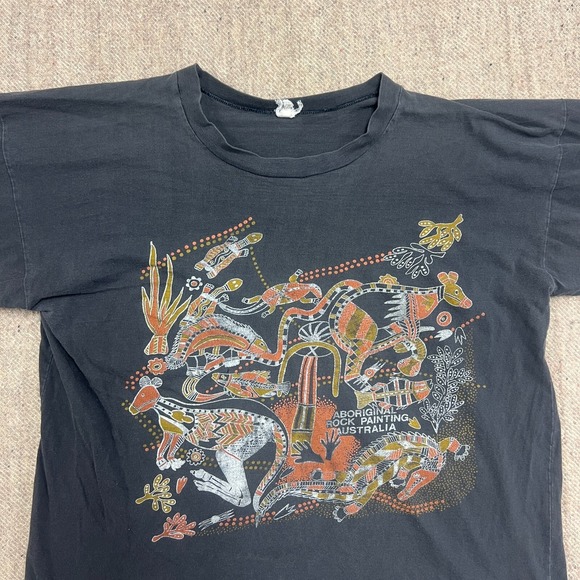 Vintage Aboriginal Rock Painting Shirt Mens Medium Black 1980s Australia - Picture 2 of 13